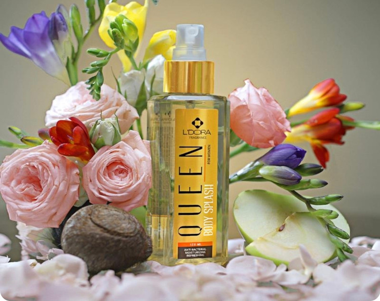 اسپری خوشبوکننده بدن مدل Shine لدورا فرگرنس 120 میلی لیتر