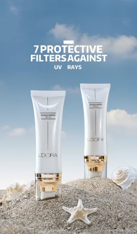 کرم ضدآفتاب +SPF50 بی رنگ مناسب انواع پوست لدورا کر ۸۰ میلی لیتر